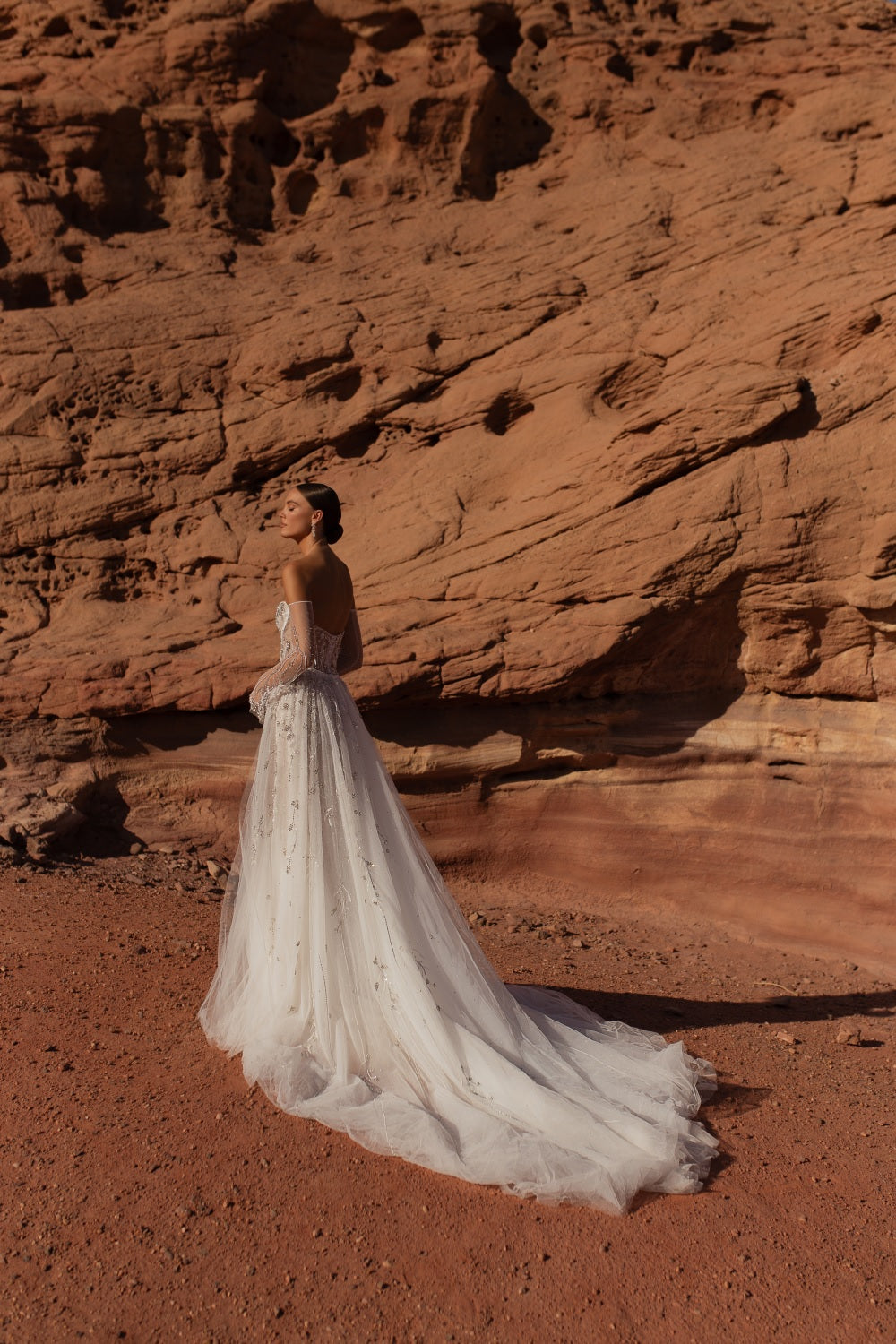 Giselle #2616 – Julie Vino Wedding Dress with Skirt & Veil