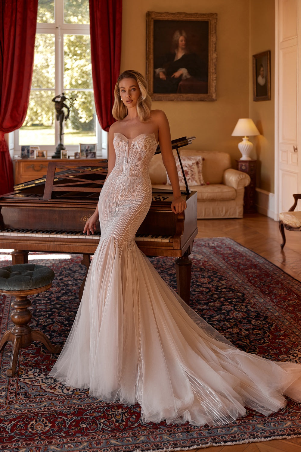 Veronique #2952 – Julie Vino Romanzo Wedding Dress