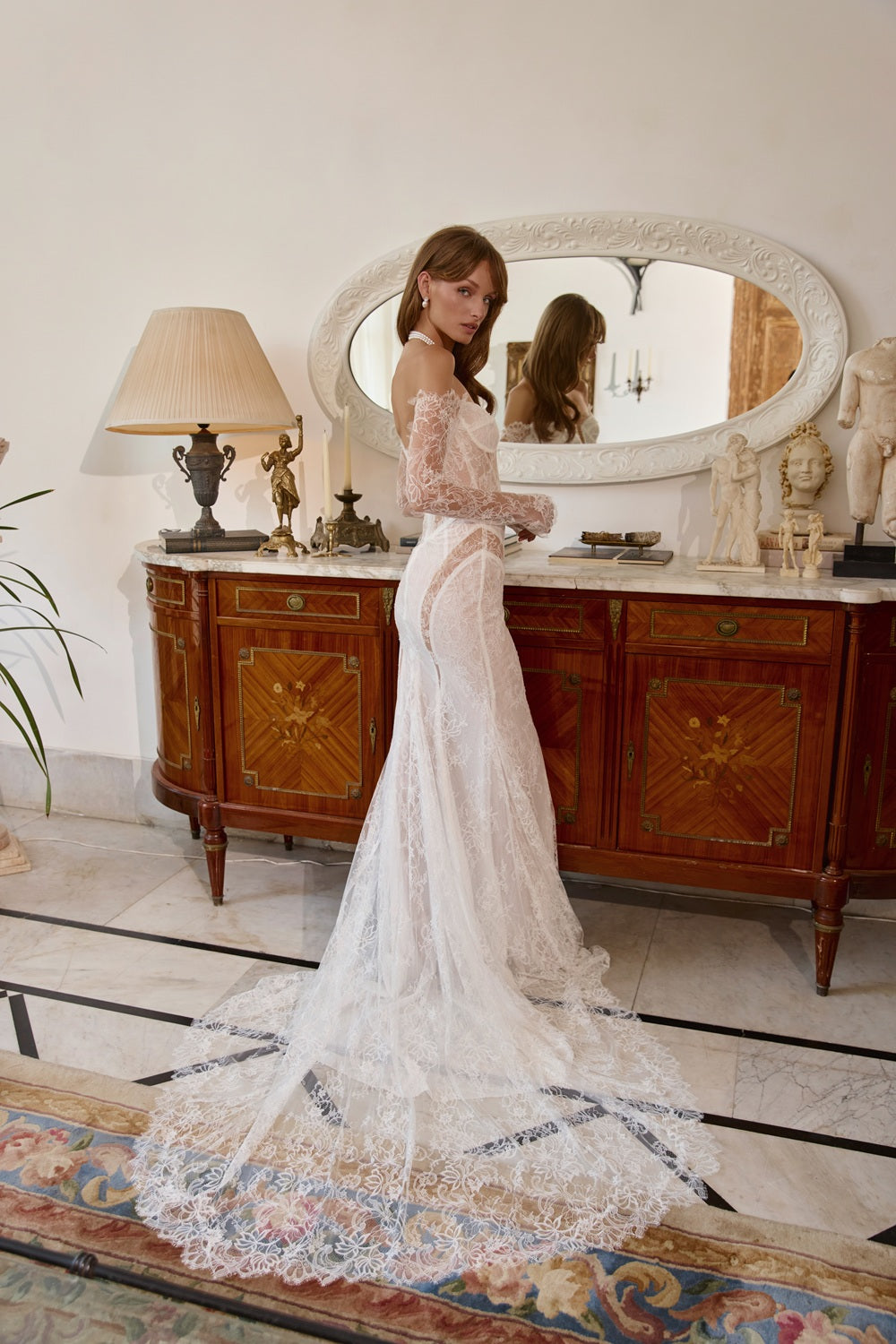 Izzy #MB26-28 – Julie Vino Mimosa Wedding Dress