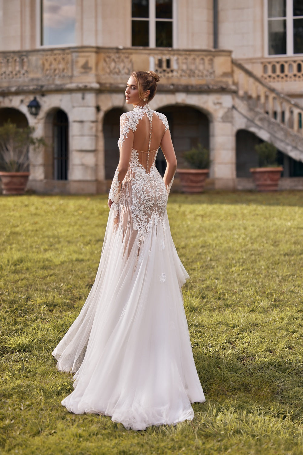 Noelle #3001 – Julie Vino Wedding Dress