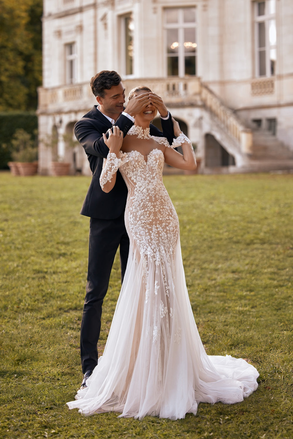 Noelle #3001 – Julie Vino Wedding Dress