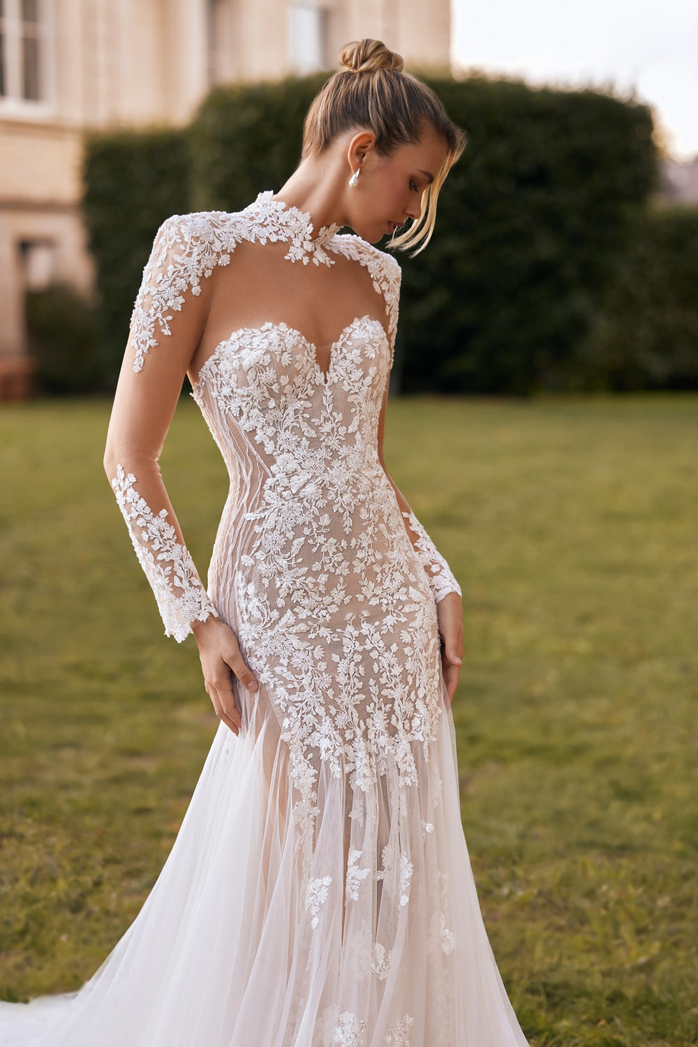 Noelle #3001 – Julie Vino Wedding Dress