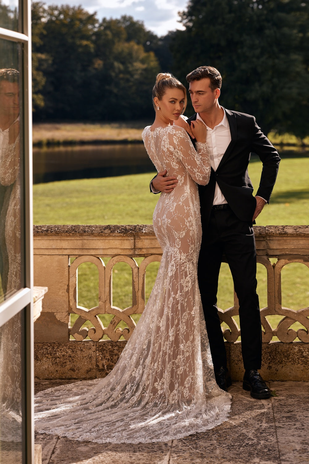 Helene #3008 – Julie Vino Wedding Dress