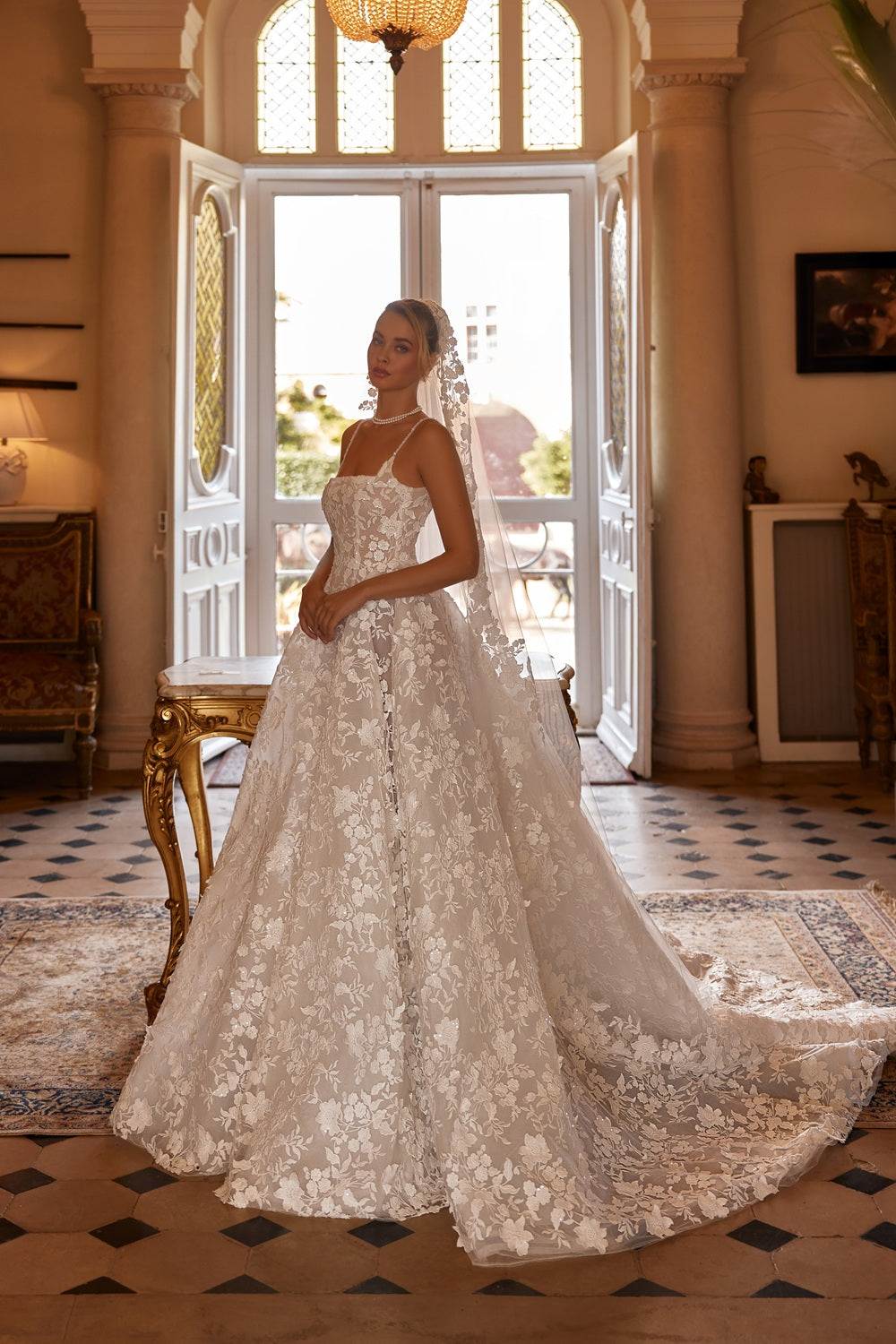 Tiffany #2953 – Julie Vino Romanzo Wedding Dress