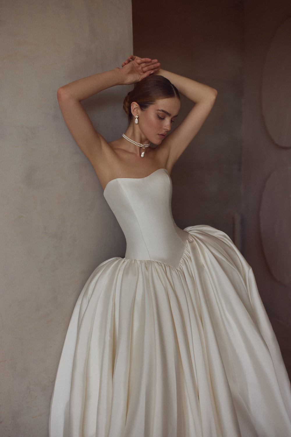 Valeria  PR27-7 White Symphony Pure by Julie Vino